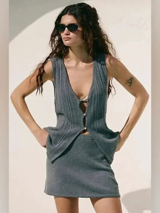 FREE PEOPLE FP BEACH Rhea Sweater Longline VEST & Mini SKIRT SET Size L Grey NEW - Picture 2 of 7